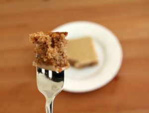 oatmeal-cake-with-caramel-icing-01