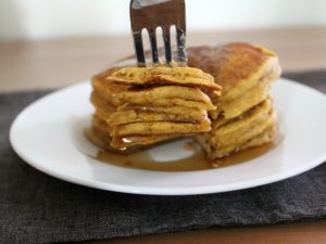 pumpkin-spice-pancakes-00