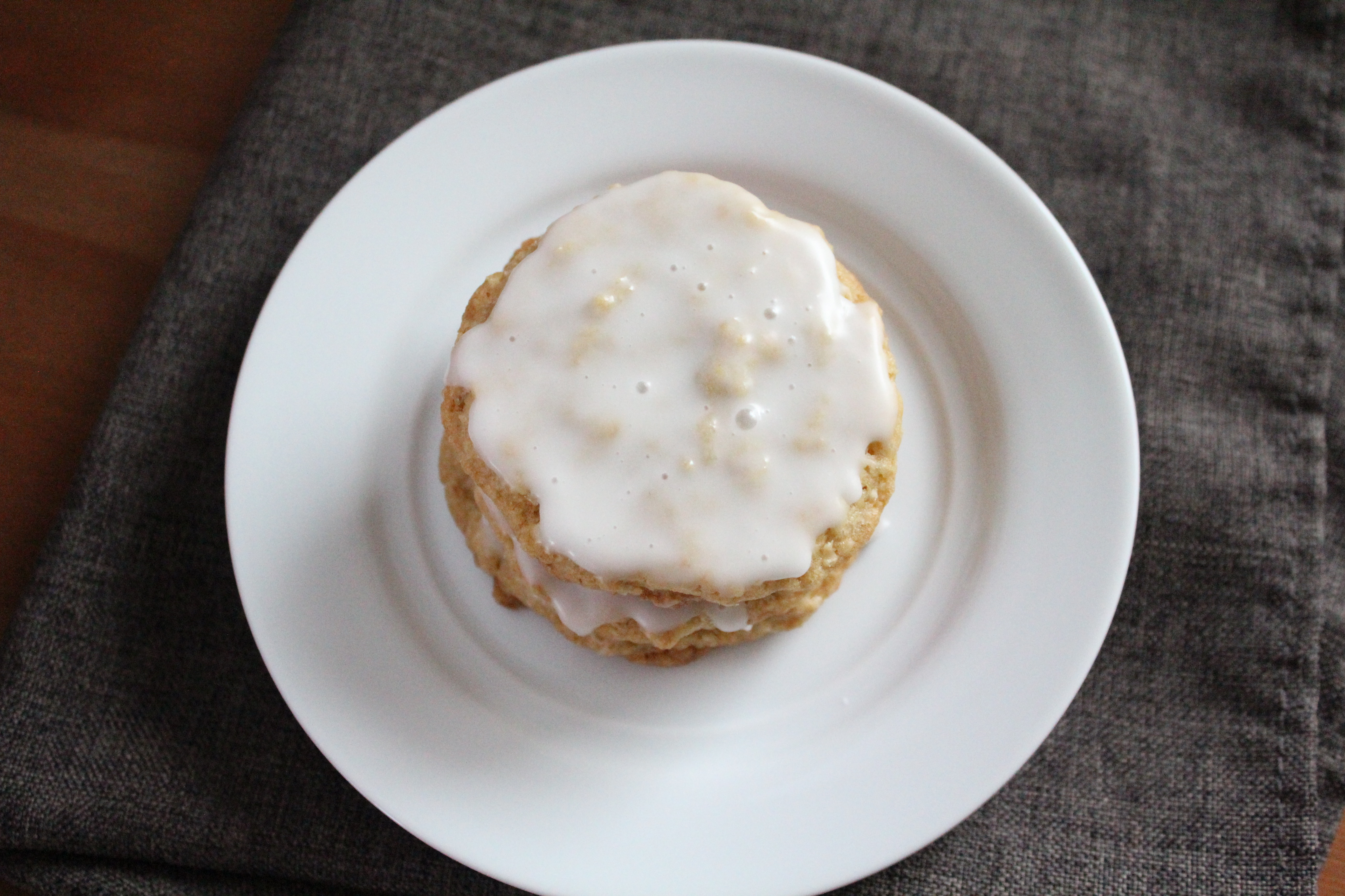 Old Fashioned Iced Oatmeal Cookies | Sam's Dish