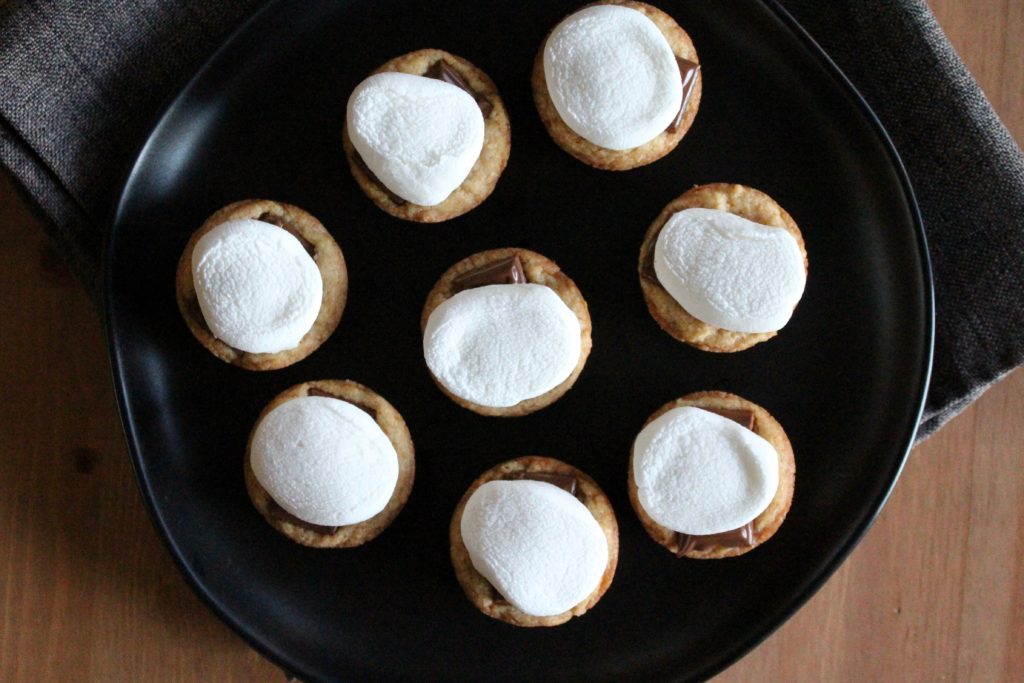 S'mores Cookie Cups | Sam's Dish